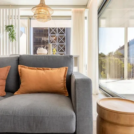 Guestready - 2br Apt Carlos I With Terrace And Gym Lisbon