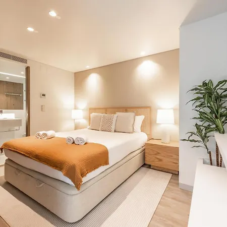 Guestready - 2br Apt Carlos I With Terrace And Gym Lisbon